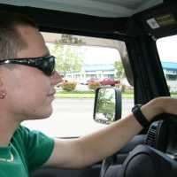 Tips Pilih-pilih Mobil Bekas